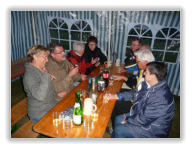 Im Partyzelt bei Regen